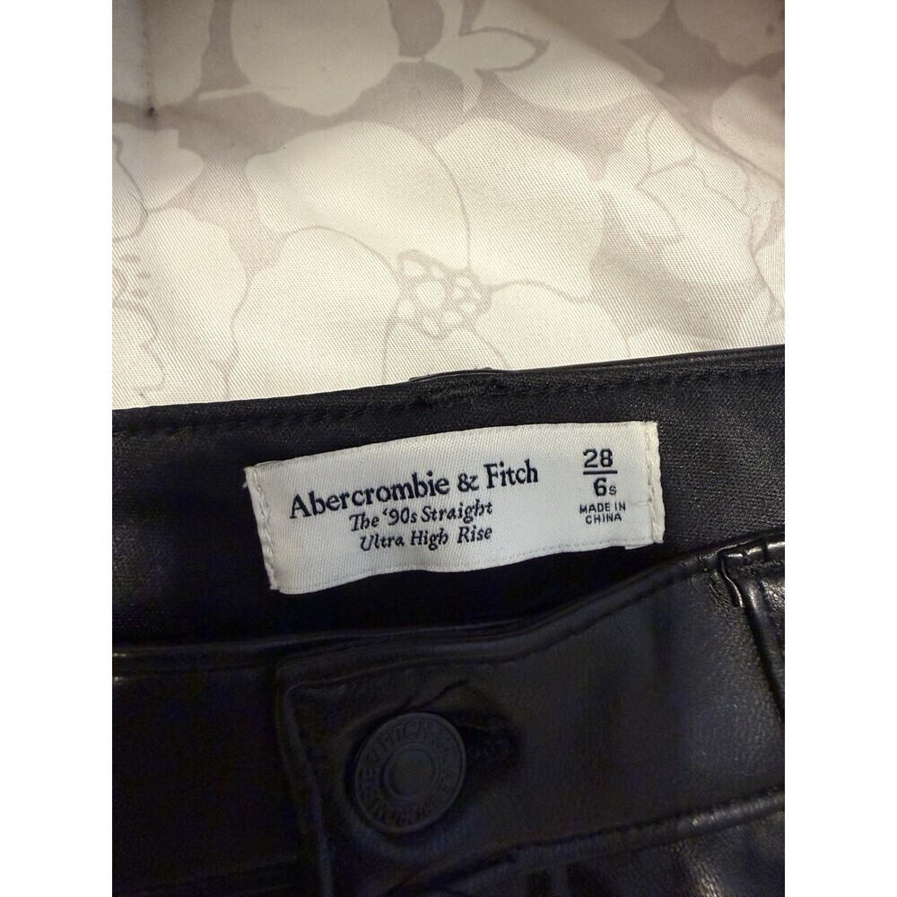 Abercrombie & Fitch Faux Leather 90s Straight Ultra High Rise Pants • Size 6 - Picture 2 of 3